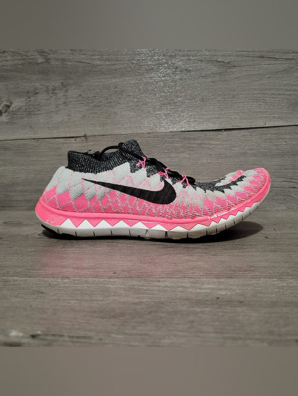 Nike Free 3.0 Flyknit Pink Womens Sz 7.5 Running Shoes 636231-002